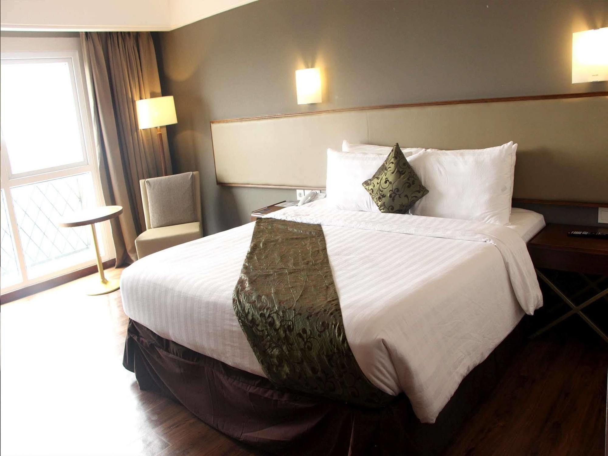 สวิส-เบลโฮเต็ล โบโกร์ Hotel โบกอร์ ภายนอก รูปภาพ